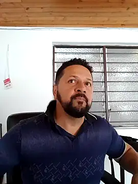 Snapshot of Daniel_08_8 chatting on March 5, 2025, 9:15 pm Daniel 08 8 online show from March 5, 2025, 9:15 pm