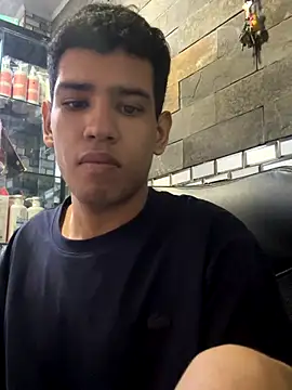 Santiago-Thompson online show from October 18, 2025, 10:32 pm