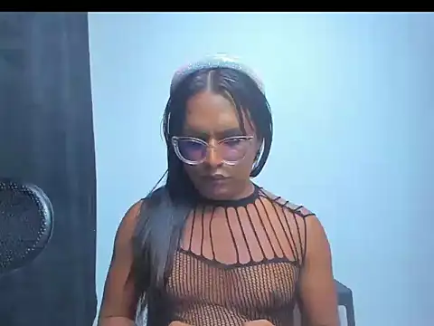 Snapshot of monsterdickcessy_22cm chatting on January 30, 2025, 4:27 am monsterdickcessy 22cm online show from January 30, 2025, 4:27 am