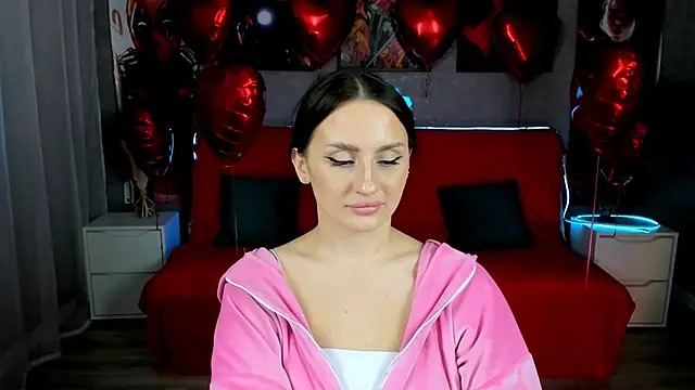 Snapshot of EmiliaBeynard chatting on February 26, 2025, 1:52 pm EmiliaBeynard online show from February 26, 2025, 1:52 pm