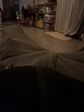 Milleseghe99 online show from December 18, 2025, 2:06 am