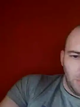 Milankure111 online show from February 3, 2025, 4:46 am