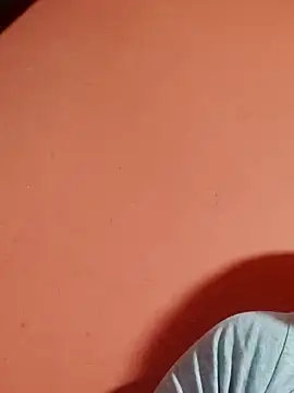 Milankure111 online show from February 16, 2025, 7:59 am