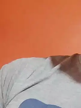 Milankure111 online show from February 21, 2025, 1:00 pm