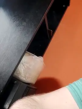 Milankure111 online show from February 23, 2025, 8:28 am