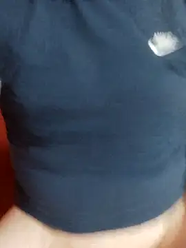 Milankure111 online show from February 24, 2025, 9:53 am