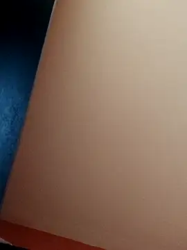 Milankure111 online show from February 26, 2025, 6:26 am