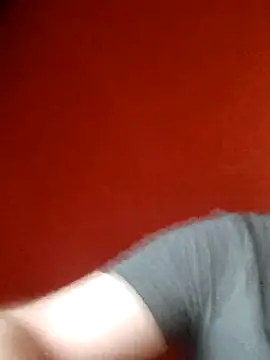 Milankure111 online show from March 1, 2025, 5:20 am