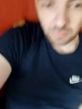 Milankure111 online show from March 11, 2025, 7:26 am