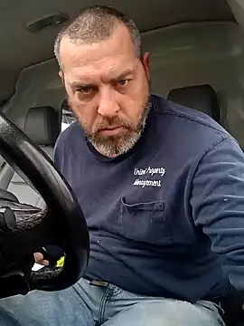 Snapshot of thickdaddy2982 chatting on February 13, 2025, 2:52 pm thickdaddy2982 online show from February 13, 2025, 2:52 pm