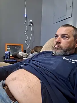 Snapshot of thickdaddy2982 chatting on February 13, 2025, 11:58 pm thickdaddy2982 online show from February 13, 2025, 11:58 pm