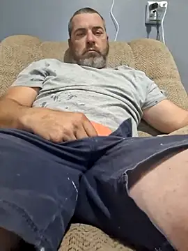 Snapshot of thickdaddy2982 chatting on February 16, 2025, 11:26 pm thickdaddy2982 online show from February 16, 2025, 11:26 pm