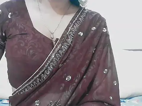 kajal  bhabhi  online show from November 1, 2025, 3:47 pm