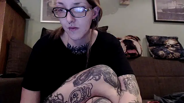 Snapshot of Astrid-Gilbert chatting on January 29, 2025, 9:28 pm Astrid-Gilbert online show from January 29, 2025, 9:28 pm