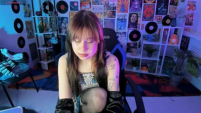 Snapshot of MisaPage chatting on February 25, 2025, 5:47 pm MisaPage online show from February 25, 2025, 5:47 pm