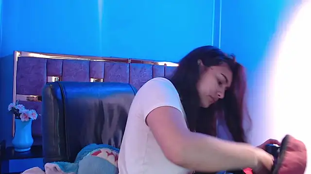 Snapshot of emily_fox_3 chatting on September 9, 2025, 3:28 am emily fox 3 online show from September 9, 2025, 3:28 am