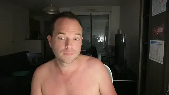 Snapshot of Funnyjul31 chatting on October 22, 2025, 7:13 pm Funnyjul31 online show from October 22, 2025, 7:13 pm