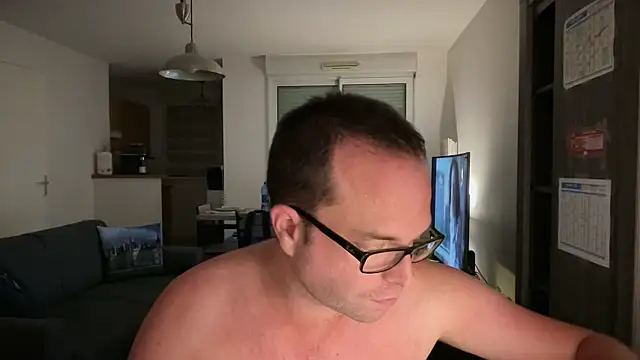 Snapshot of Funnyjul31 chatting on October 26, 2025, 5:30 pm Funnyjul31 online show from October 26, 2025, 5:30 pm