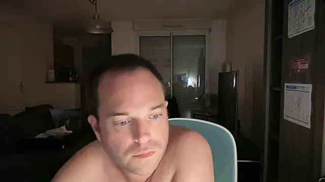 Snapshot of Funnyjul31 chatting on October 31, 2025, 8:43 pm Funnyjul31 online show from October 31, 2025, 8:43 pm