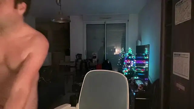 Snapshot of Funnyjul31 chatting on November 28, 2025, 11:18 pm Funnyjul31 online show from November 28, 2025, 11:18 pm