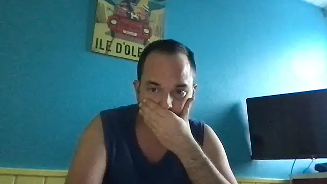 Snapshot of Funnyjul31 chatting on January 12, 2026, 3:28 pm Funnyjul31 online show from January 12, 2026, 3:28 pm