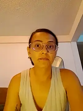 Snapshot of bri_ali chatting on February 5, 2025, 11:06 pm bri ali online show from February 5, 2025, 11:06 pm