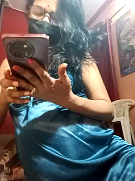 runi31 online show from November 8, 2025, 6:07 pm