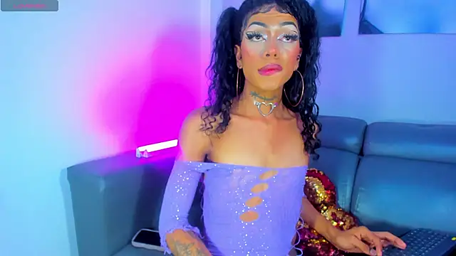 Snapshot of Cherry_splash chatting on January 9, 2026, 9:38 pm Cherry splash online show from January 9, 2026, 9:38 pm