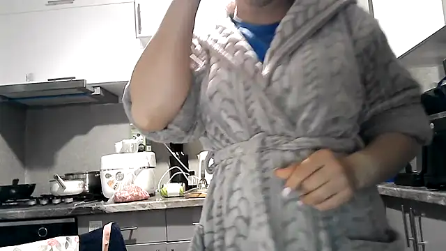 Misssweet s online show from October 1, 2025, 7:36 am