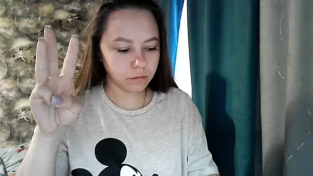 Misssweet s online show from May 13, 2026, 3:59 am