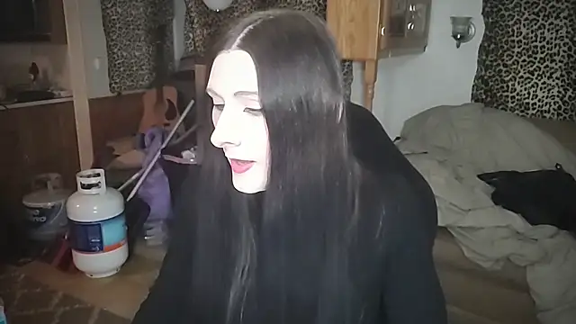 Snapshot of Ivyrose4999 chatting on January 8, 2025, 10:27 pm Ivyrose4999 online show from January 8, 2025, 10:27 pm