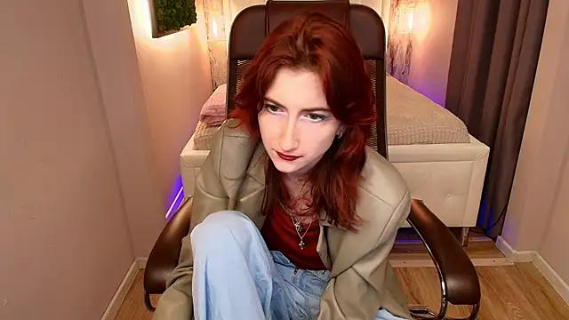 Snapshot of Violet_Moreau chatting on March 7, 2026, 8:39 pm Violet Moreau online show from March 7, 2026, 8:39 pm