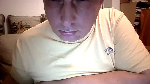 GrandpasDadBulg online show from October 26, 2025, 10:04 pm