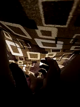 Snapshot of jhonnes_ chatting on December 15, 2025, 2:05 am jhonnes online show from December 15, 2025, 2:05 am