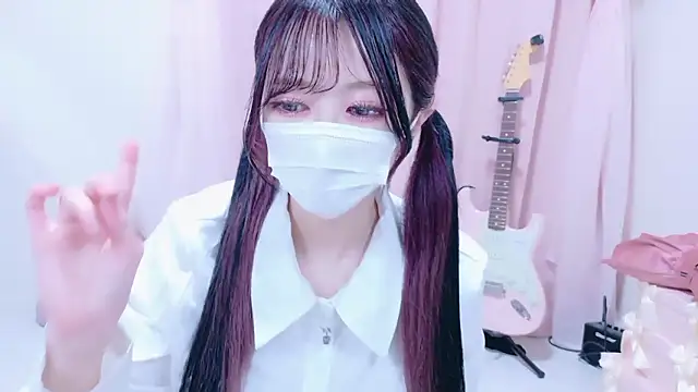 Megu-mimi online show from October 26, 2025, 4:46 pm