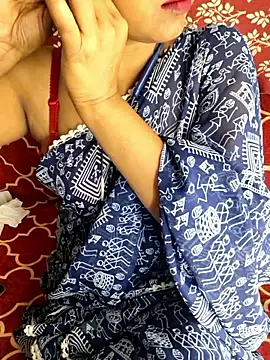 Cute Jiyaa online show from May 10, 2026, 3:06 pm