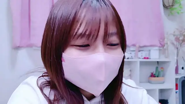 Snapshot of RUKA_o0_0o_ chatting on February 12, 2025, 11:40 am RUKA o0 0o online show from February 12, 2025, 11:40 am