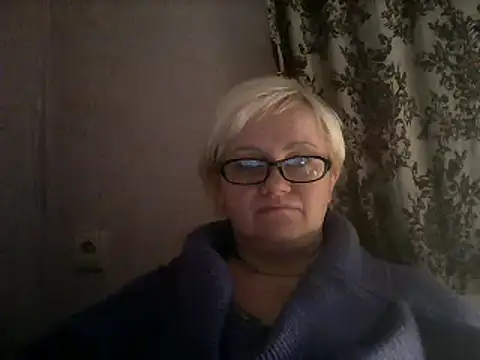 Snapshot of Mayya4321 chatting on February 5, 2025, 8:43 am Mayya4321 online show from February 5, 2025, 8:43 am