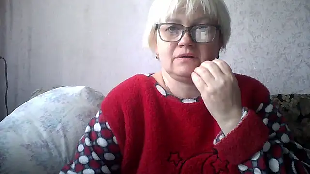 Mayya4321 online show from April 17, 2026, 8:50 am