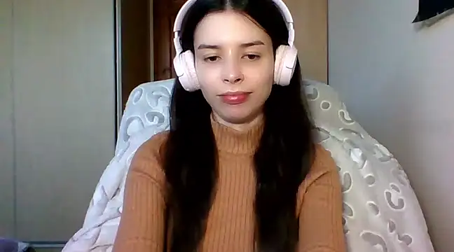 LariceSexy online show from February 19, 2025, 4:11 pm