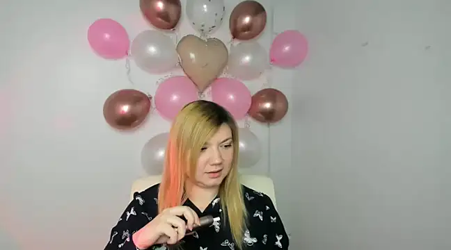 Lola moree online show from February 11, 2025, 12:37 pm