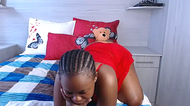 Cherry-brown55 online show from February 28, 2025, 7:26 am