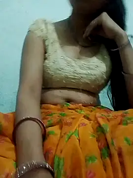 Snapshot of saaniya chatting on February 13, 2025, 8:17 am saaniya online show from February 13, 2025, 8:17 am