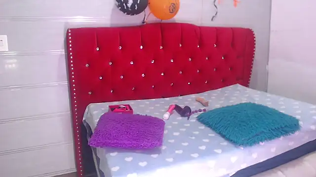 Snapshot of Ariasmithog chatting on October 20, 2025, 1:00 pm Ariasmithog online show from October 20, 2025, 1:00 pm