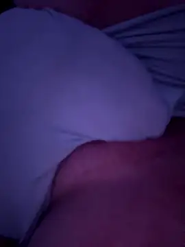 baisemoi7600 online show from January 10, 2026, 4:03 am