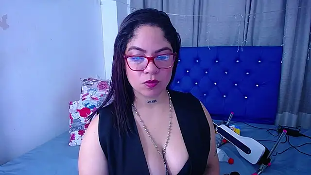 Snapshot of hornny_cougar chatting on October 10, 2025, 3:16 am hornny cougar online show from October 10, 2025, 3:16 am