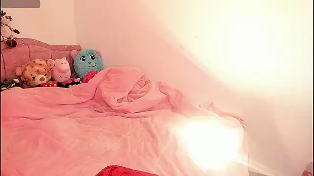 Snapshot of ImamDahian chatting on November 11, 2025, 7:47 pm ImamDahian online show from November 11, 2025, 7:47 pm