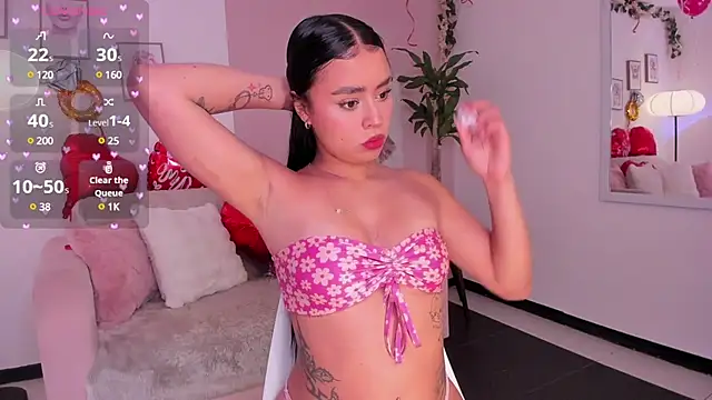 Snapshot of meli_ortiz_ chatting on February 15, 2025, 12:43 pm meli ortiz online show from February 15, 2025, 12:43 pm
