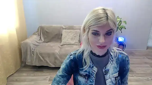 SexyBeatriice online show from February 12, 2026, 7:25 am