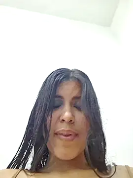 Angela Sophie online show from December 16, 2025, 8:25 pm